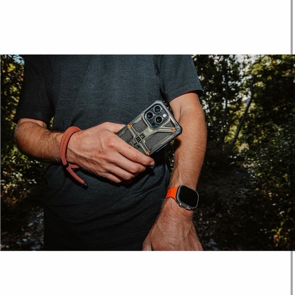 URBAN ARMOR GEAR UAG Case Compatible with iPhone 15 Pro Case 6.1" Monarch - Picture 6 of 9